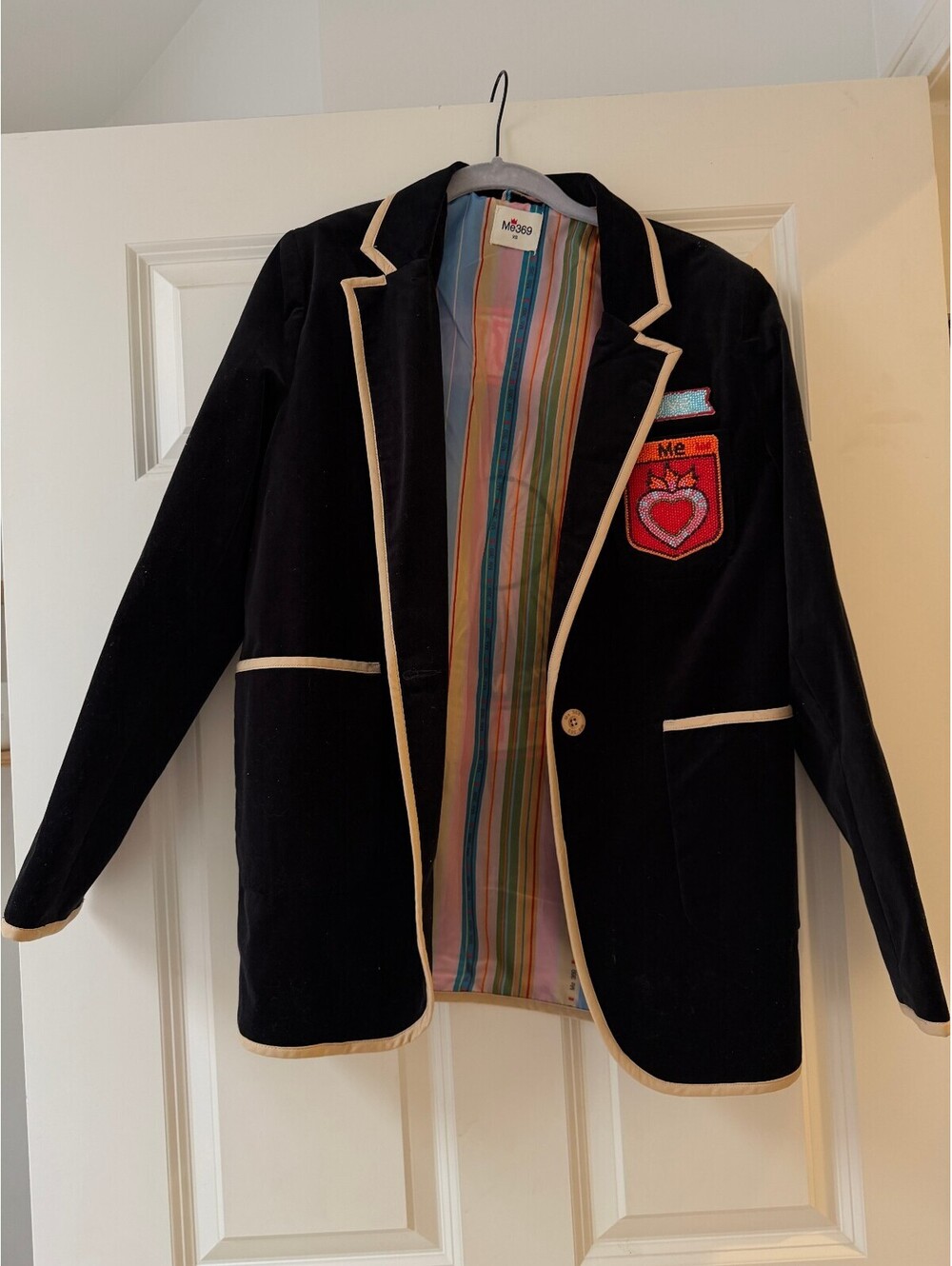 Me369 Simone Black Velvet Blazer